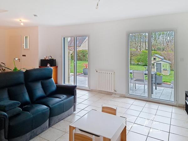 MAISON AVEC VIE DE PLAIN-PIED