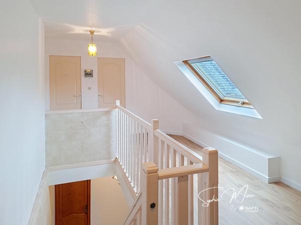 MAISON AVEC VIE DE PLAIN-PIED