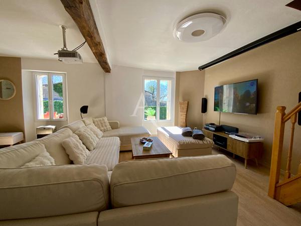 Maison Tugeras Saint Maurice 5 pièce(s) 104 m2