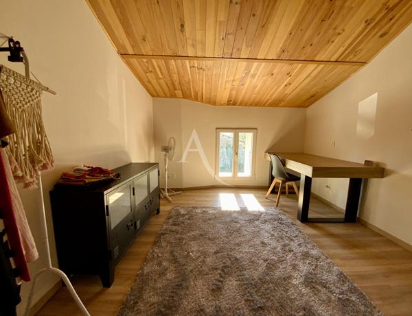 Maison Tugeras Saint Maurice 5 pièce(s) 104 m2