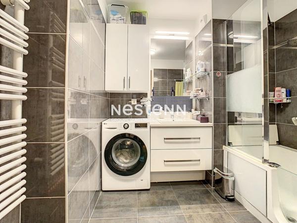 ISSY LES MOULINEAUX - Rue Diderot: Appartement 3 pièces 57m2 metro standing récent