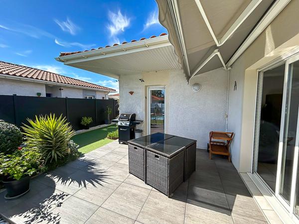 Magnifique villa 4 faces Secteur Catalunya / Garage/ Piscine sur parcelle de 361m2