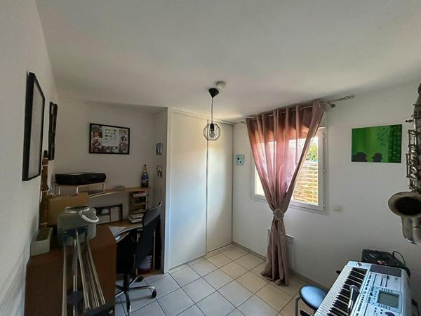 Magnifique villa 4 faces Secteur Catalunya / Garage/ Piscine sur parcelle de 361m2