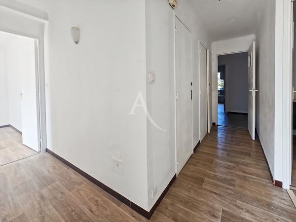 Exclusivité à vendre Appartement T4 de 77 m² avec deux balcons et stationnement 13190 Allauch La Pounche