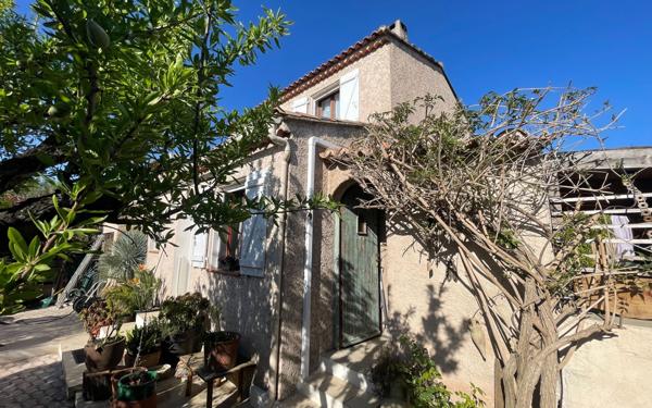 Maison à vendre    4 pièces • 85 m2 Six-Fours-les-Plages