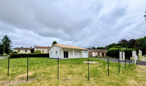 Maison neuve, 3 chambres, garage, terrain