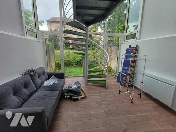 Immeuble de rapport ? Rue Mont Désert, Nancy ? 832 000  euros

Investissez dans un immeuble d...