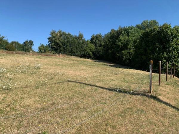 Terrain à vendre de 1 256,00 m² Proche de CLERMONT (60)