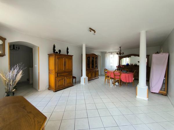 Maison 192m²-Terrain 158m²-4 chambres-Cave