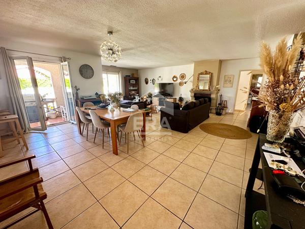 Perpignan Massilia - Mas Vermeil : Maison de plain pied 5 chambres avec piscine à vendre