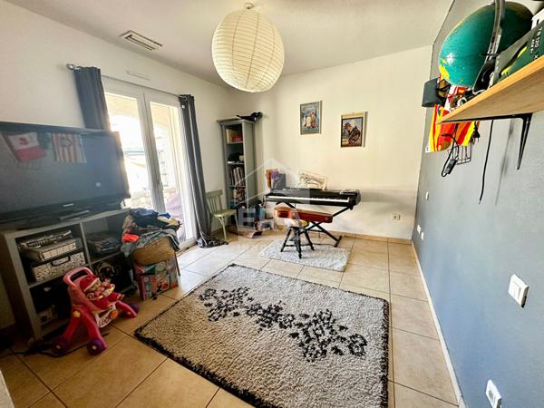 Perpignan Massilia - Mas Vermeil : Maison de plain pied 5 chambres avec piscine à vendre