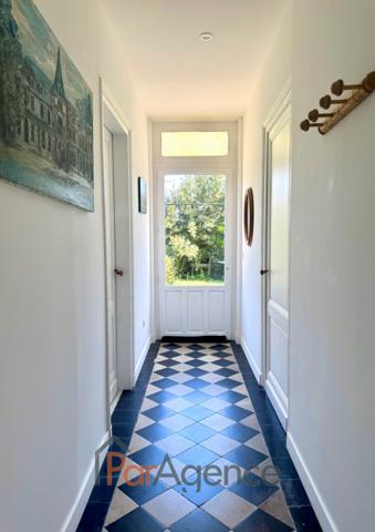 Authentique maison charentaise rénovée.