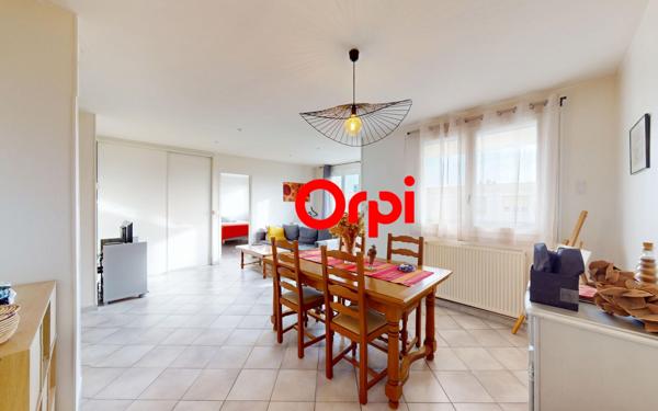 Appartement à vendre    4 pièces • 74 m2 Vaulx-en-Velin