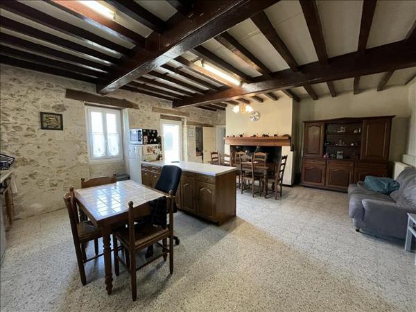 Maison à vendre |  Saint-Romain-le-Noble |  3 pièces | 99 m²