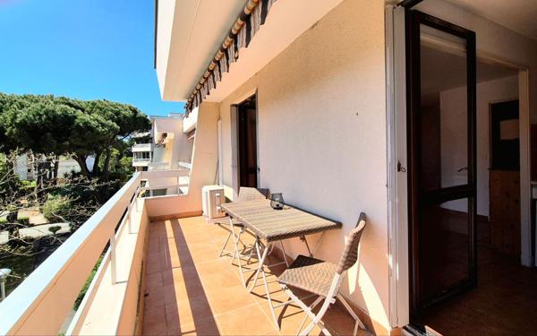 Appartement à vendre    1 pièce • 29,56 m2 Fréjus