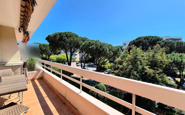 Appartement à vendre    1 pièce • 29,56 m2 Fréjus