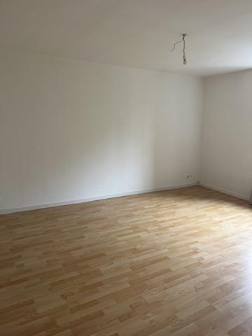 Maison à vendre |  Saint-Priest-la-Marche |  4 pièces | 87 m²