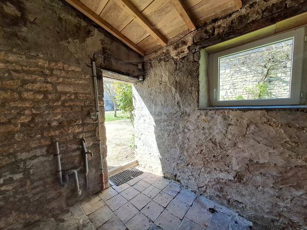 Maison à vendre à Fontaine-Chalendray (17510) - Charente-Maritime
