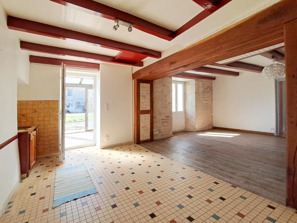 Maison à vendre à Fontaine-Chalendray (17510) - Charente-Maritime