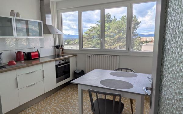 Appartement à vendre    1 pièce • 30,66 m2 Sainte-Foy-lès-Lyon