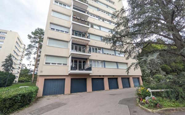 Appartement à vendre    1 pièce • 30,66 m2 Sainte-Foy-lès-Lyon
