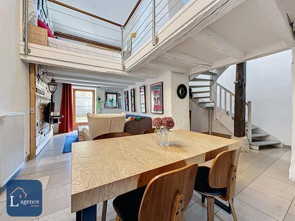 MAISON DE VILLAGE DU XIX SIECLES AVEC TERRASSE - 2 CHAMBRES – 2 PLACES DE STATIONNEMENT