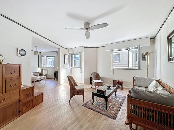 Appartement 3 pièces - Quartier du Plateau / Buttes-Chaumont (Paris 19e)