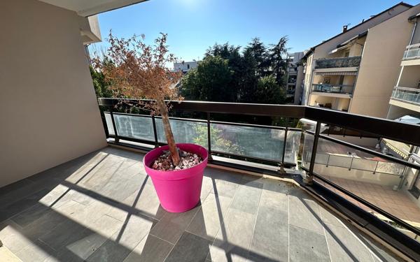 Appartement à vendre    3 pièces • 85,26 m2 Lyon 5