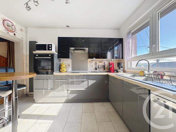 Maison à vendre  6 pièces - 131 m2 ETUPES - 25