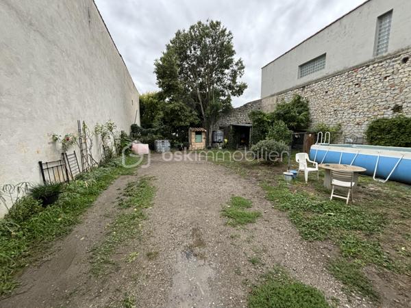 Maison ancienne de 674 m²