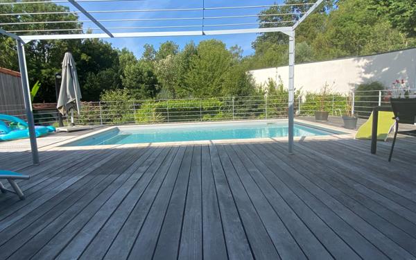 Maison à vendre    5 pièces • 165 m2 La Rochelle