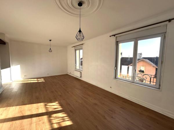 Appartement T3 Lumineux et Spacieux de 82 m2.