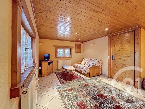Maison à vendre  7 pièces - 148 m 2   TANINGES  - 74