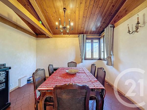 Maison à vendre  7 pièces - 148 m 2   TANINGES  - 74