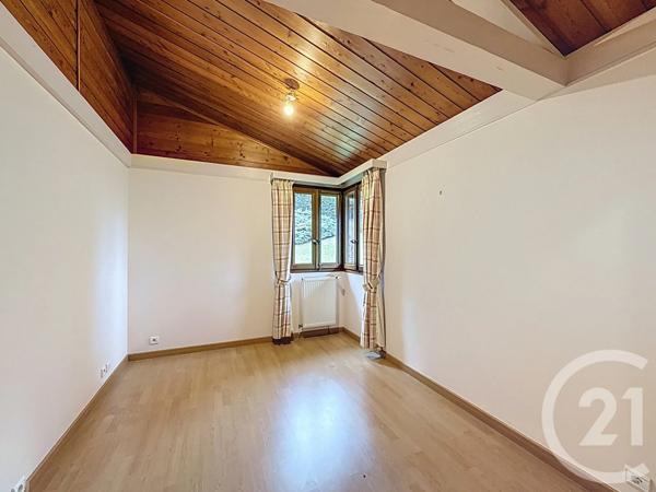 Maison à vendre  7 pièces - 148 m 2   TANINGES  - 74