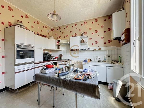 Maison à vendre  3 pièces - 113,41 m 2   GIVORS  - 69