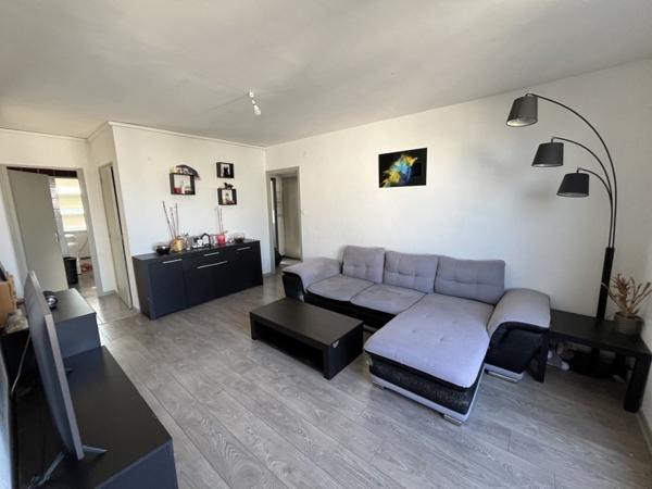 Appartement à vendre |  Saint-Priest |  4 pièces | 65 m²