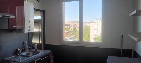Appartement 105 000 € Saint-Priest 4 p 65 m² DPE F