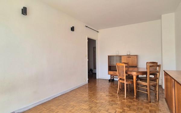 Appartement à vendre    3 pièces • 57,85 m2 Yerres