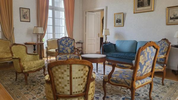Demeure de prestige 8 pièce(s) 265 m2 , Vichy