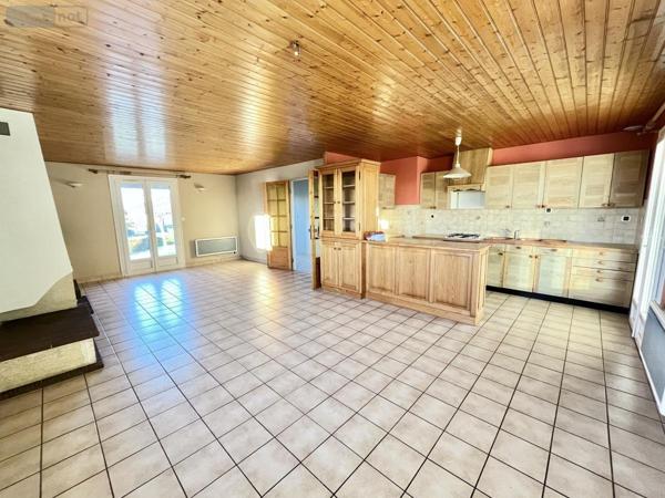 Maison à vendre à La Chapelle-Saint-Sauveur en Loire-Atlantique (44370), ref : 49019-3390