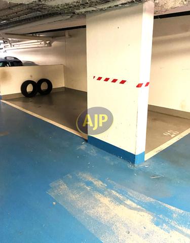 Vente parking Paris 15eme : 32 000 € - AJP Delon Immobilier Grenelle