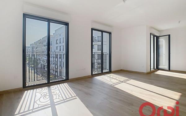 Appartement à louer    4 pièces • 84,10 m2 Clamart