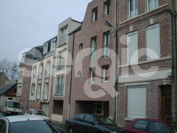 Location 1 Pieces 22 80000 Amiens 25 0365 01 0005