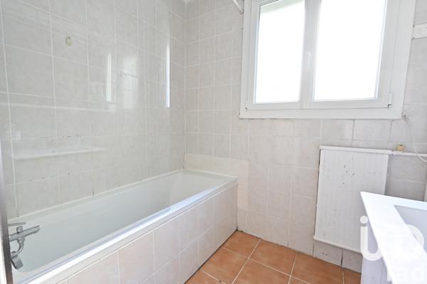 Appartement à vendre 4 pièces 79 m² Rosny-sous-Bois