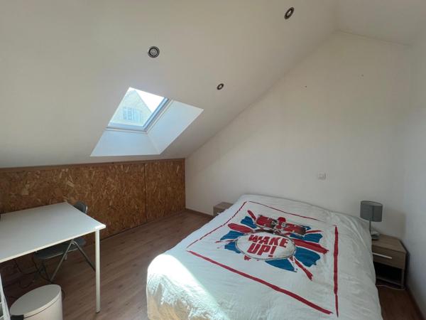 Maison GRAY -5 Chambres- vaste terrain