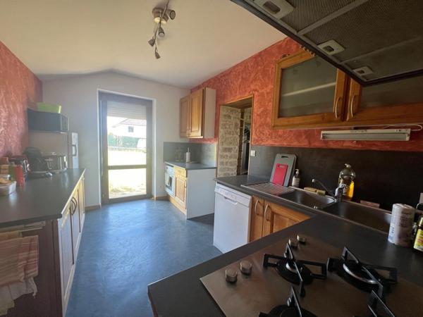 Maison GRAY -5 Chambres- vaste terrain