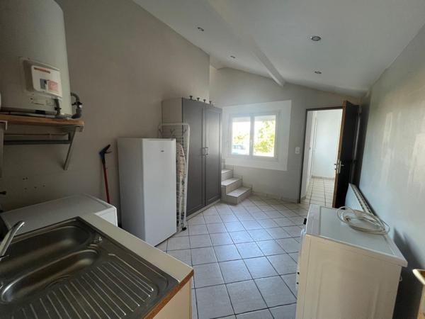 Maison GRAY -5 Chambres- vaste terrain