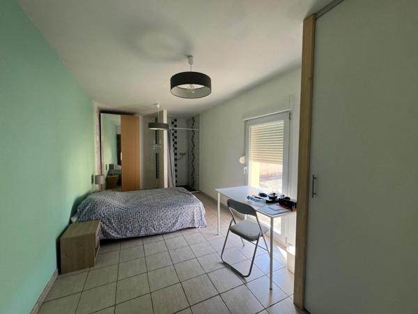 Maison GRAY -5 Chambres- vaste terrain