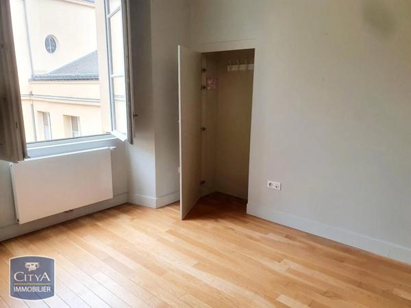 Appartement à louer 1 pièce 18.8m² Versailles (78000)